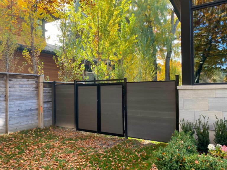 metal fence panels Oshawa